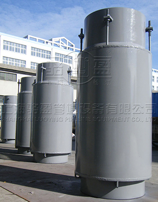 套筒<a href=http://www.xianghuiba.cn target=_blank class=infotextkey>補(bǔ)償器</a>